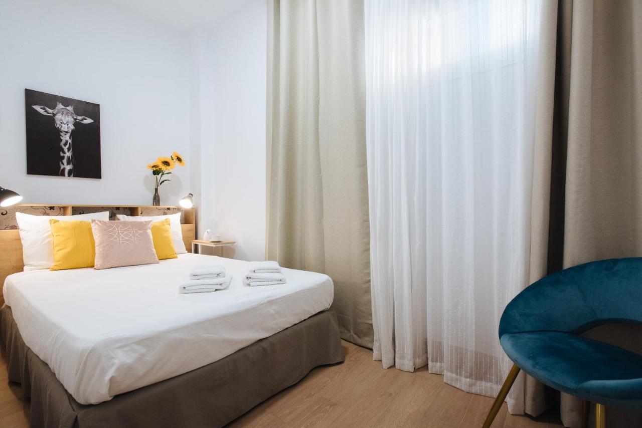 Hostly Rbh0 Modern Apartment Σεβίλλη Εξωτερικό φωτογραφία